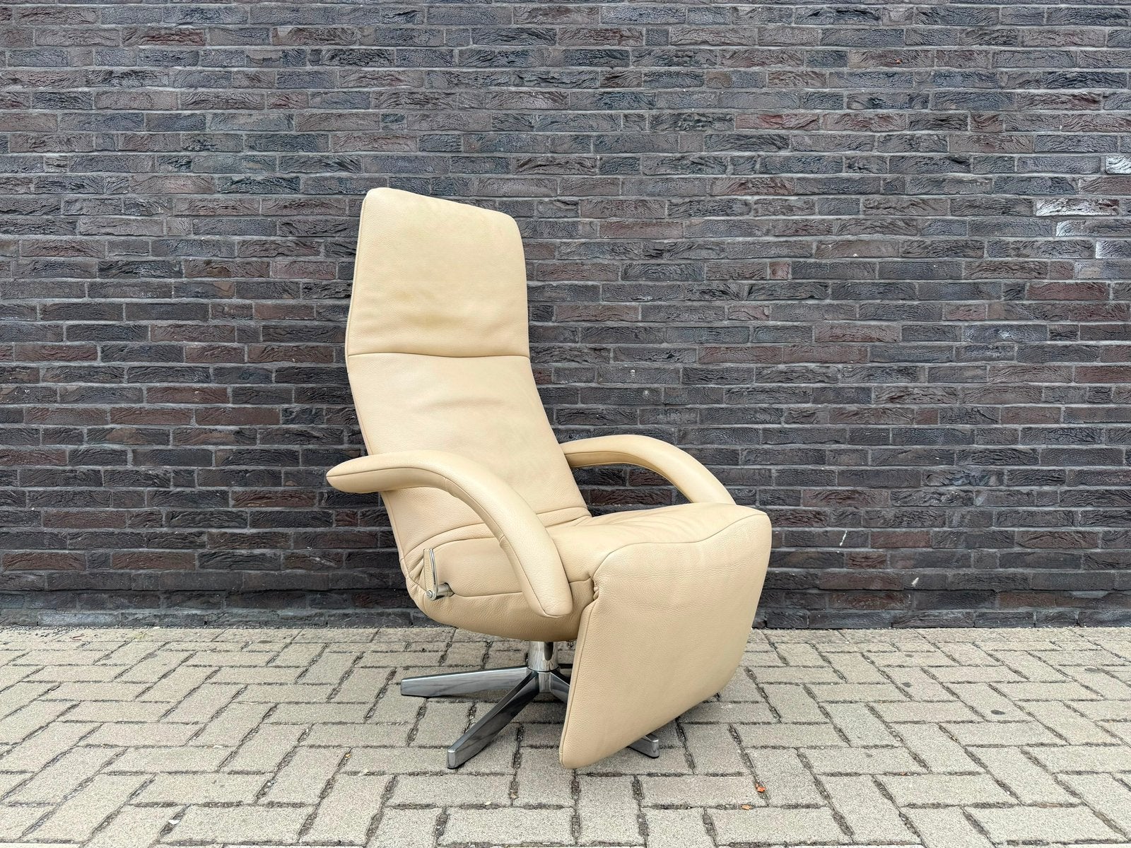 Jori Yoga Design Relax, Maison & Meubles, Fauteuils, Comme neuf, Cuir, Métal, Enlèvement ou Envoi