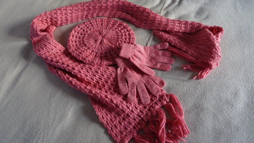 CHAPEAU (BÉRET), ÉCHARPE ET GANTS, Enlèvement ou Envoi, Comme neuf, Bonnet