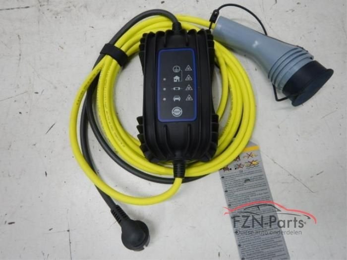 Audi A3 8V E-tron / VW E-Golf Oplaadkabel 230V, Ophalen of Verzenden, Gebruikt