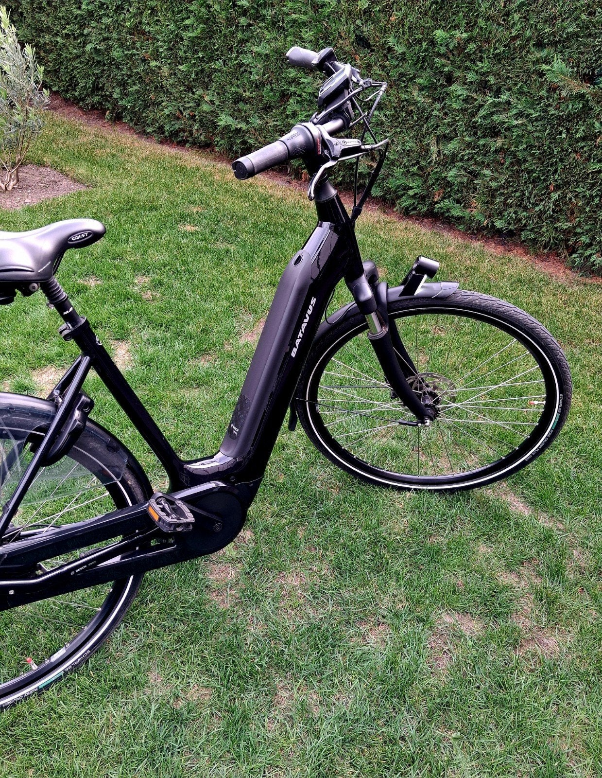 magnifique vélo électrique pour femmes Batavus Ego Finez noi, 51 à 55 cm, Batavus, 50 km par batterie ou plus, Comme neuf