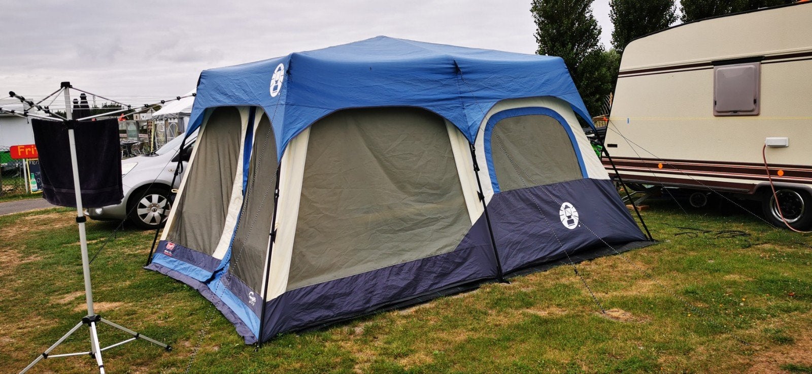 Instant 8 persoon tent, Ophalen