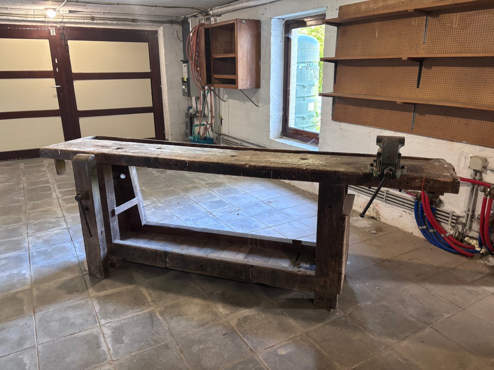 Antieke werkbank 250cm met bankschroef, Doe-het-zelf en Bouw, Ophalen, Gebruikt, 170 cm of meer, Bankschroef