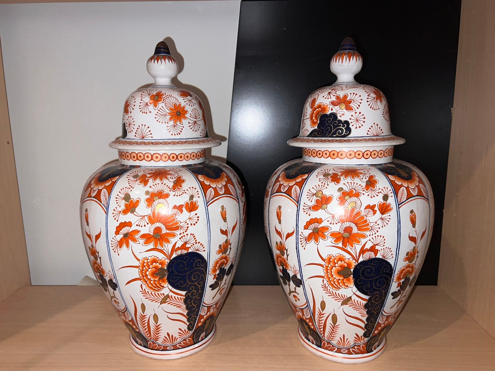 Vase imari, Enlèvement ou Envoi