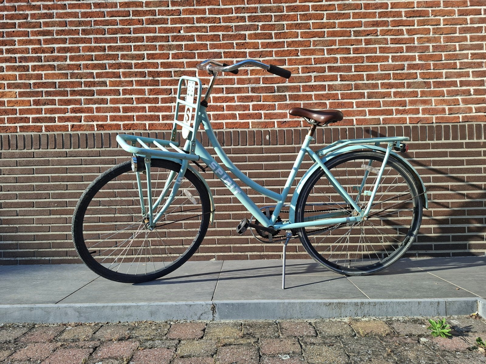 Damesfiets Spirit Cargo, Ophalen