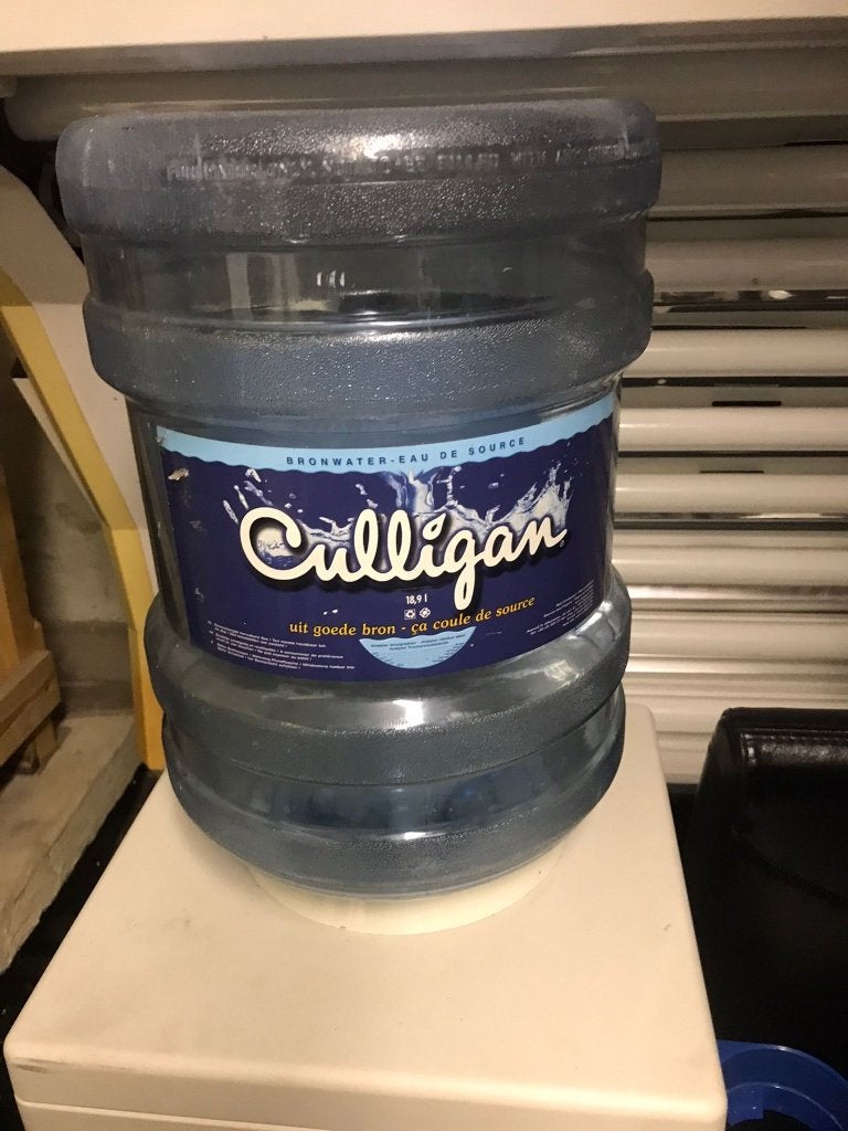 watercooler, Elektronische apparatuur, Minder dan 45 cm, Minder dan 75 liter, Ophalen, 85 tot 120 cm