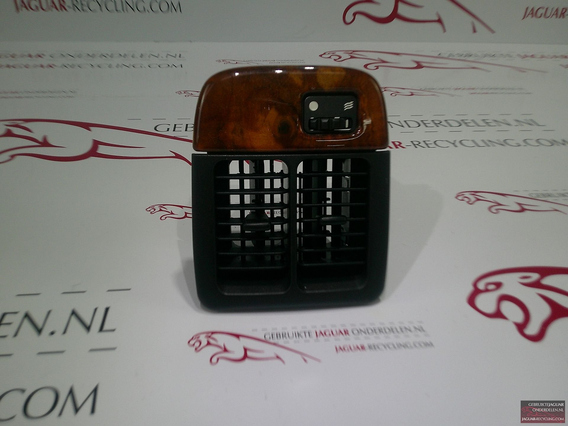 Luchtrooster midden achterin Jaguar XJ X300 X308, Autos : Pièces & Accessoires, -, Origine de la pièce connue, Utilisé, Jaguar