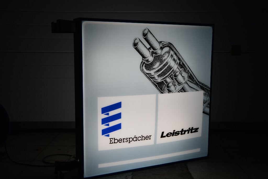 Eberspacher uitlaten oa bmw lichtreclame lichtbak zeldzaam, Verzamelen, Ophalen, Zo goed als nieuw, Lichtbak of (neon) lamp