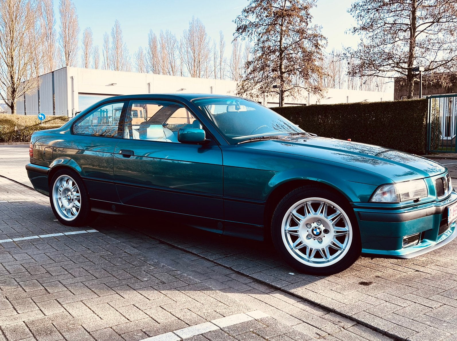 BMW E36 325i – 1993 Oldtimer – Pure 6-cilinder BMW-beleving, foto 8