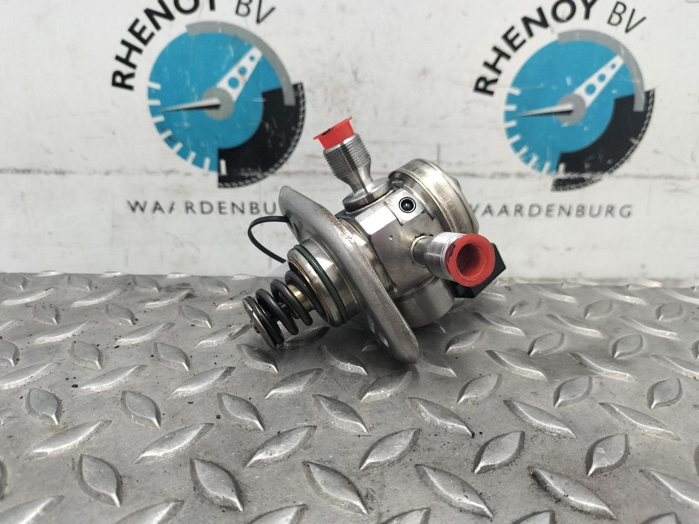 RENAULT CAPTUR BRANDSTOF POMP VOOR DE INJECTOR 166303162R 20, Ophalen of Verzenden, Gebruikt, ARN erkend