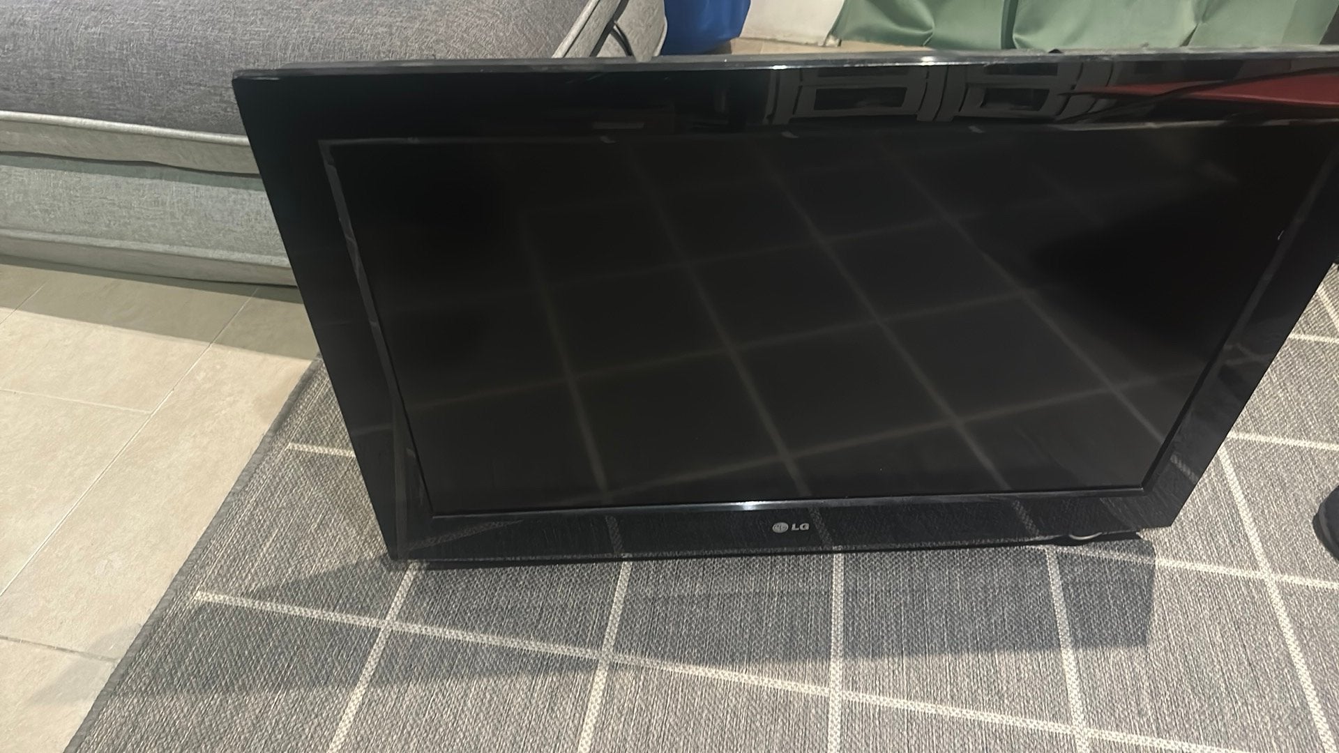 Tv lg, Enlèvement, Comme neuf