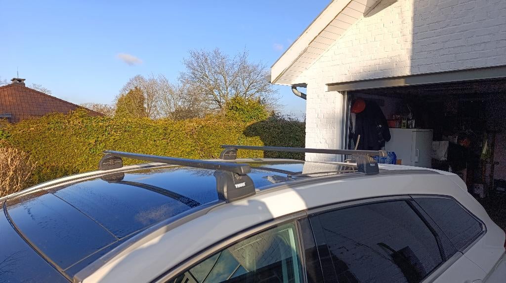 Barres de toit Thule pour Hyundai i40 SW, Enlèvement, Utilisé