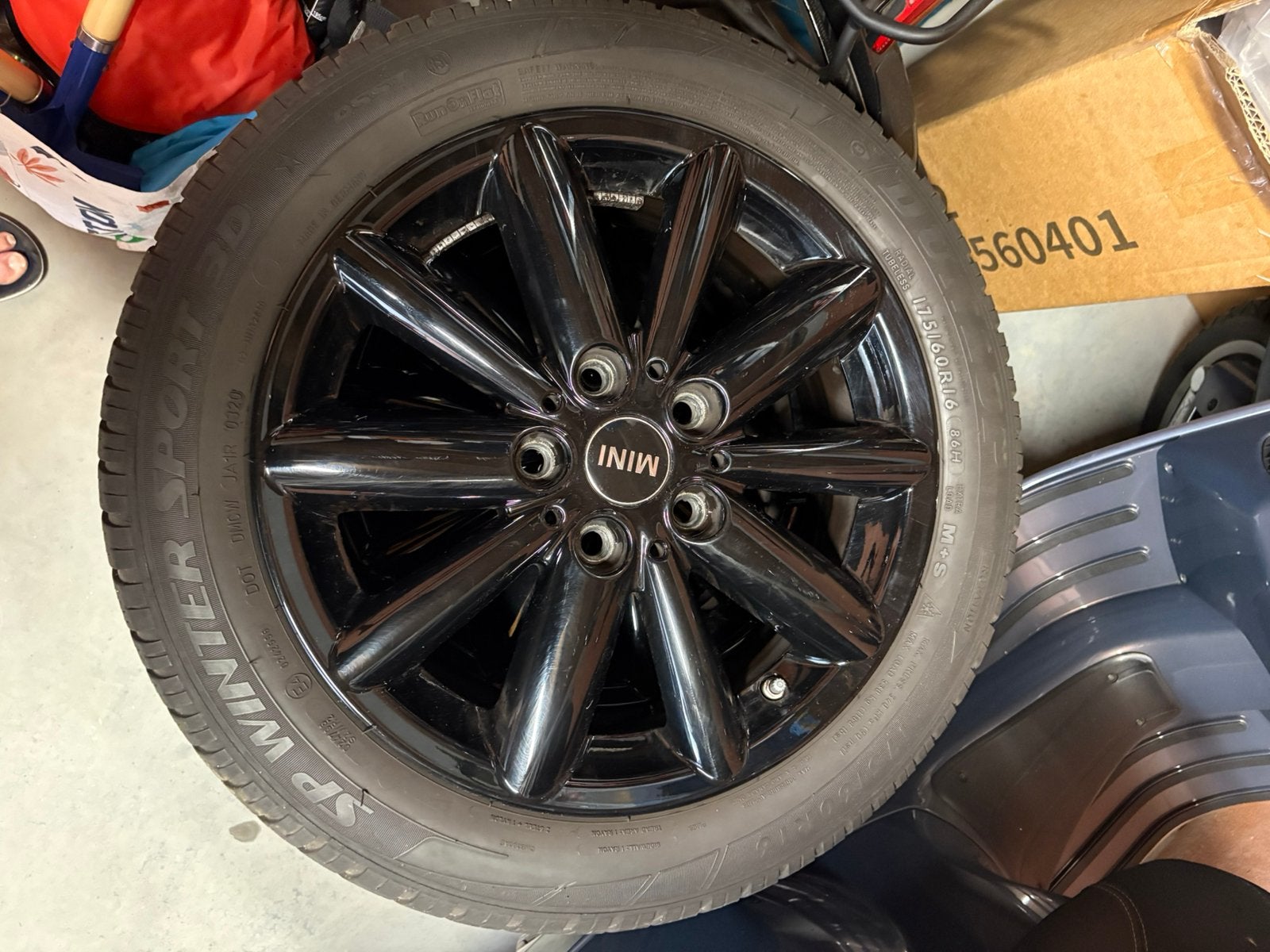 Winterbanden 16inch Mini serie One of Cooper (Cabrio), Auto-onderdelen, Ophalen, Gebruikt, Velg(en), 16 inch