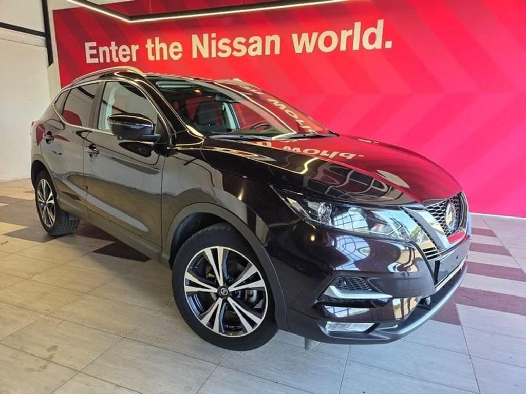 Nissan Qashqai DIG-T N-Connecta / Design Pack / Panodak, Auto's, Zwart, SUV of Terreinwagen, 103 kW, https://public.car-pass.be/vhr/daad19e3-2905-42b6-a837-68d42ca0a99d