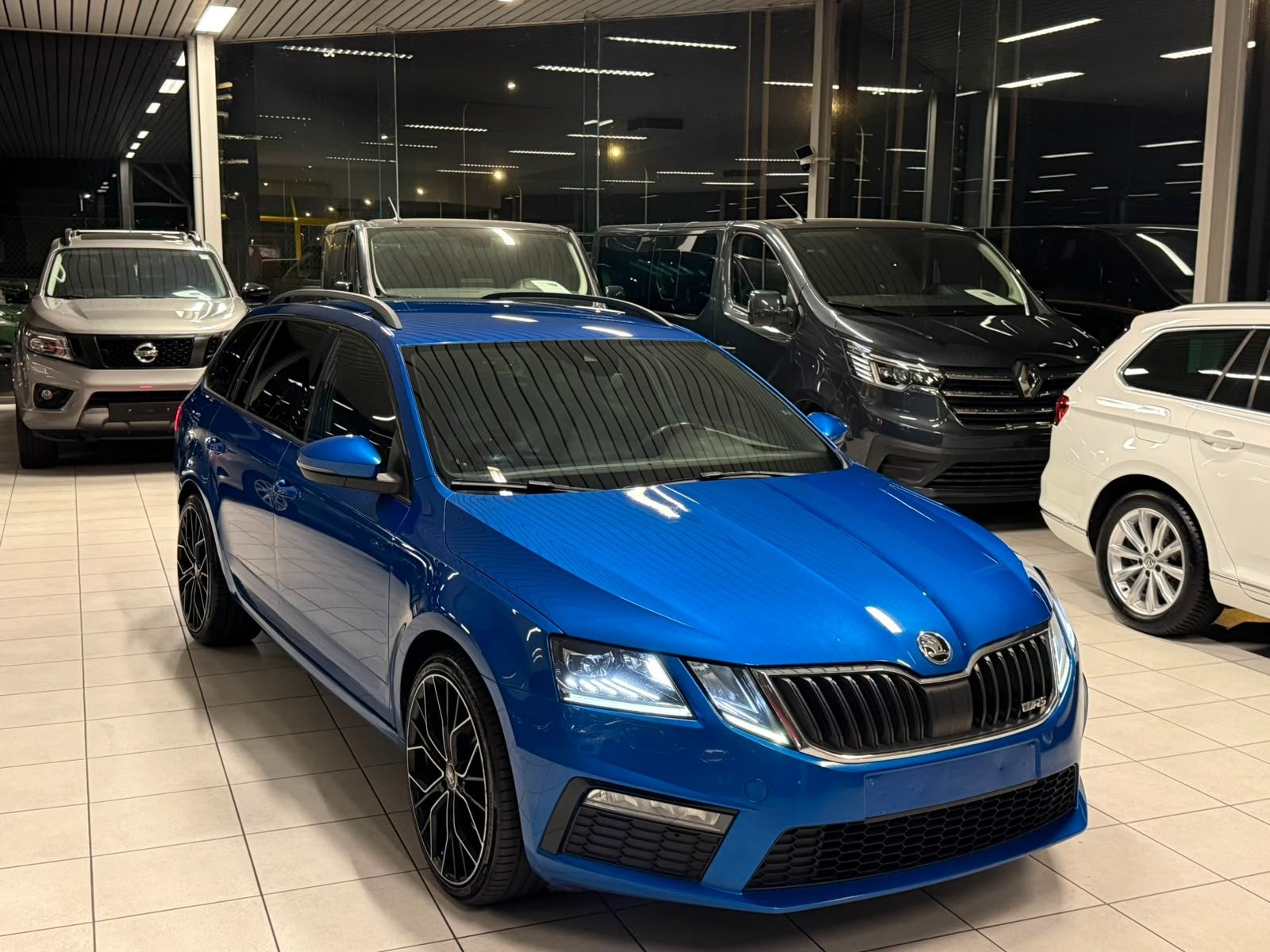 Skoda Octavia RS 2.0i Essence 169kW Euro 6b, Autos, 1442 kg, Achat, Euro 6, Entreprise