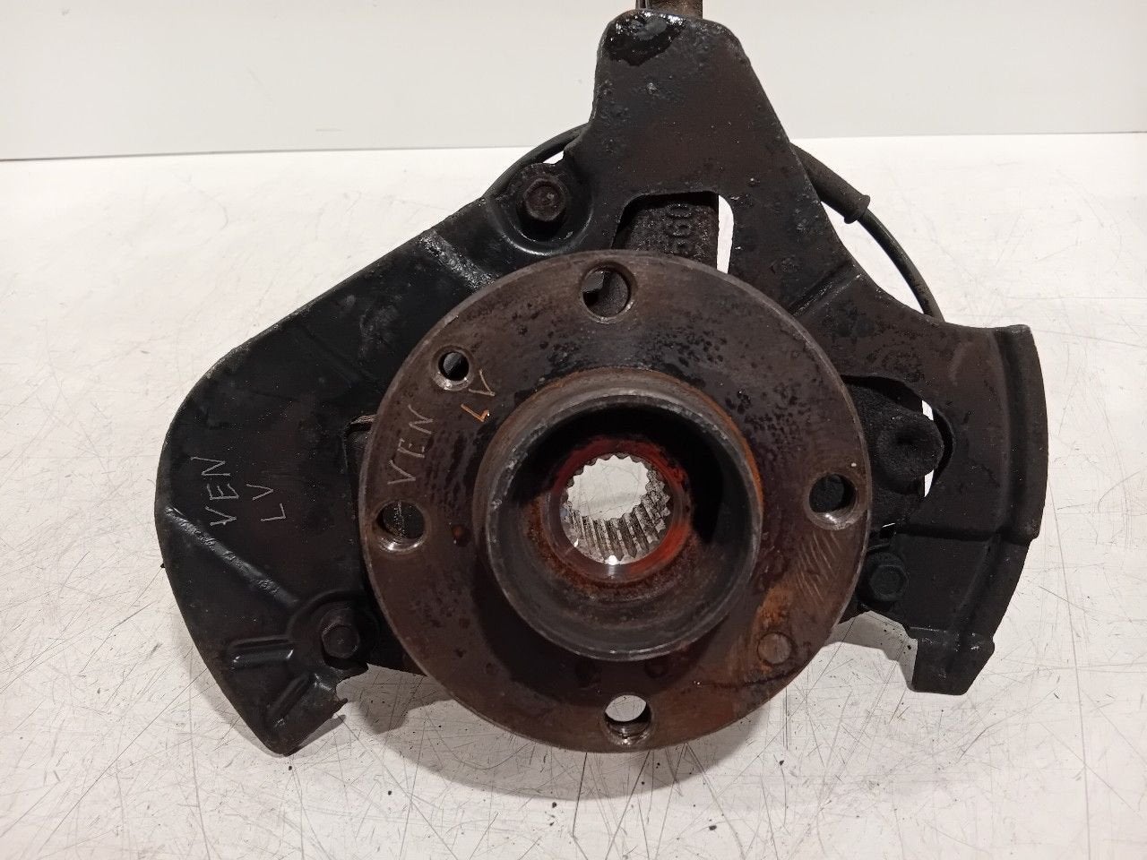 Wielnaaf links voor Fiat 500, Van der Ven Autorecycling B.V., Gebruikt, Ettenseweg 76, 4706 PB Roosendaal, The Netherlands, Herkomst onderdeel bekend