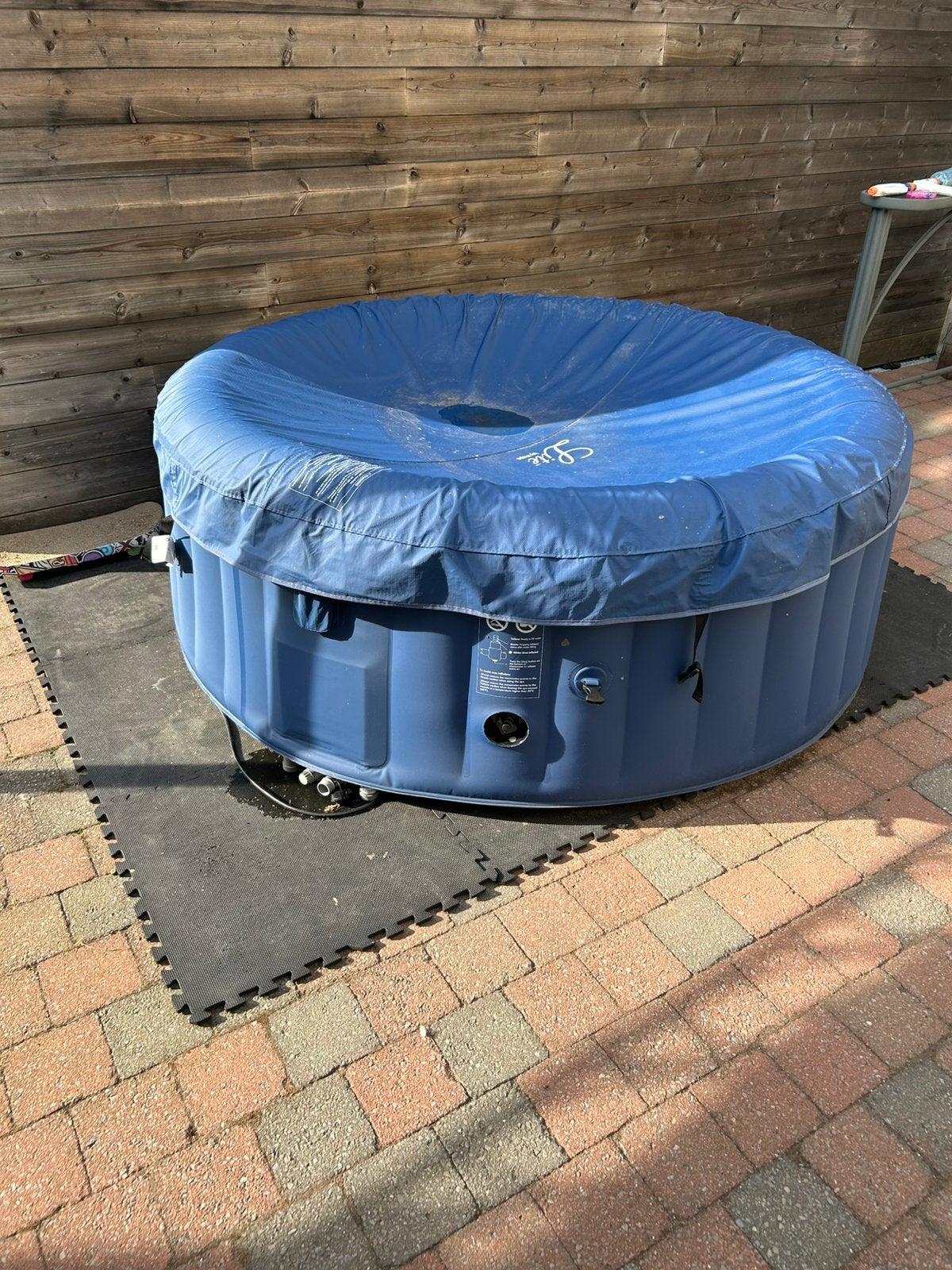 Jacuzzi, Ophalen, Gebruikt