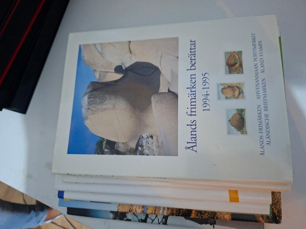 Ålands frimärken berättarboeken 7 boeken, Postzegels en Munten, Ophalen, Finland, Postfris