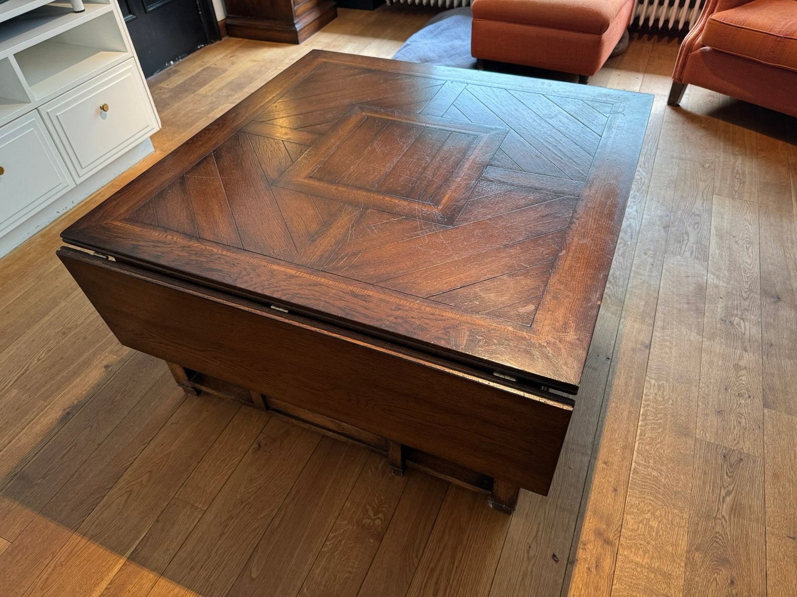 Table basse en chêne massif - Collection Royal Antique, Maison & Meubles, Carré, 100 à 150 cm, Enlèvement, Utilisé