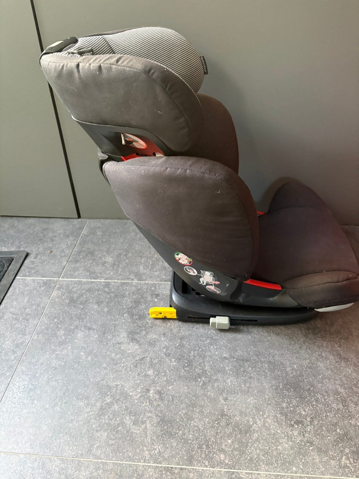 Autostoel, Ophalen, Zo goed als nieuw, Isofix