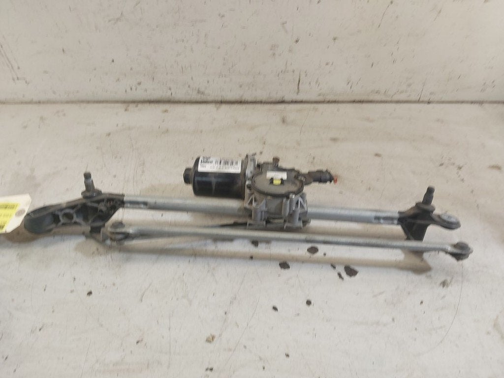 MOTEUR + TRINGLERIE ESSUIE GLACE AVANT BMW 3 serie (F30), Valeo, Utilisé, 100, rue de Courcelles
75017  Paris, FR, BMW