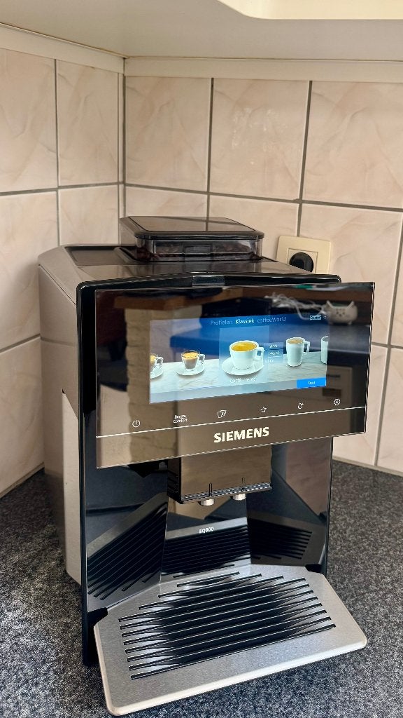 Siemens EQ900/TQ903R09  - Koffiezetapparaat, Elektronische apparatuur, Koffiezetapparaten, Afneembaar waterreservoir, 10 kopjes of meer