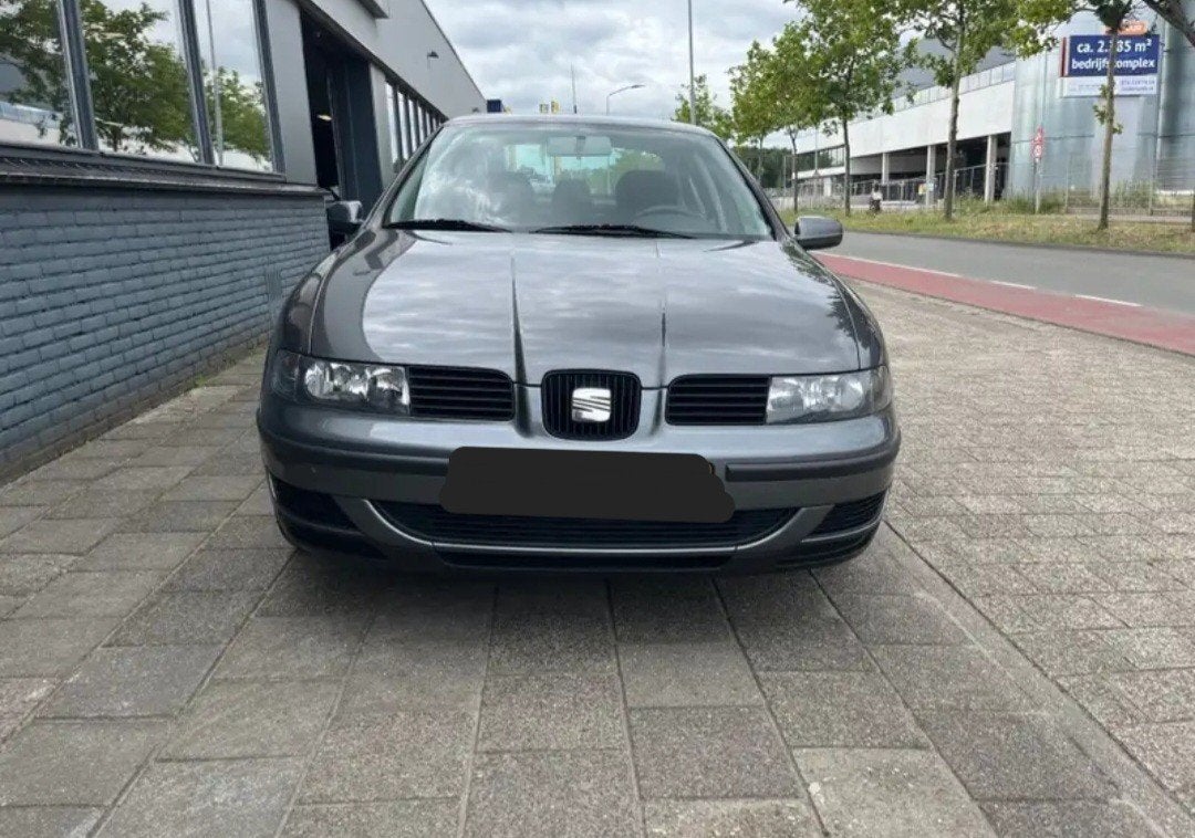 seat toledo feclift 1.6 16v benzine 4deurs met airco gekeurd, Auto's, Voorwielaandrijving, Stof, 4 cilinders, 1600 cc