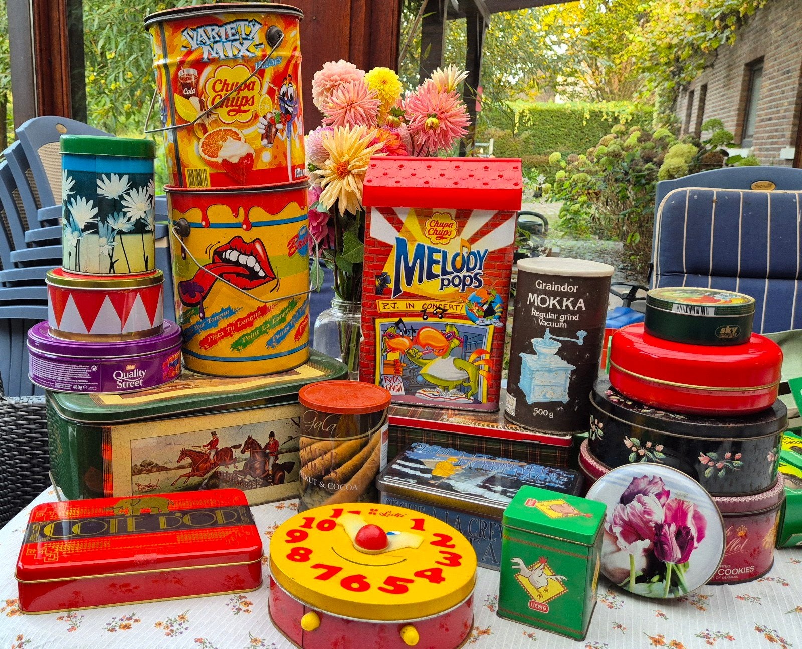 Vintage blikken verzameling – Côte d'Or, Chupa Chups, Lutti,, Enlèvement ou Envoi