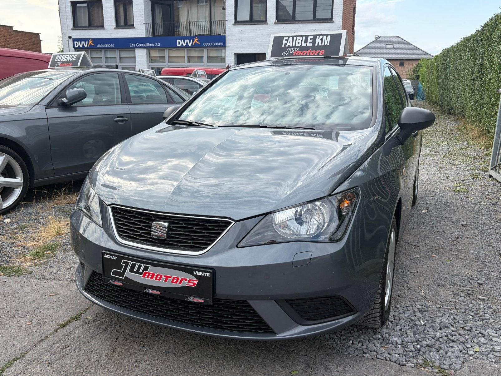 SEAT Ibiza 1.4i Enjoy **GARANTIE **FAIBLE KM**, Autos, Euro 5, Achat, 63 kW, Entreprise