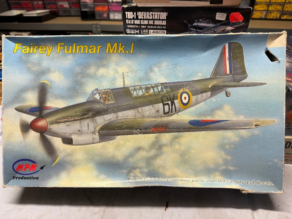 Avion "Fairey Fulmar Mk.I" 48056, Hobby & Loisirs créatifs, Modélisme | Avions & Hélicoptères, Neuf, Enlèvement ou Envoi, Avion