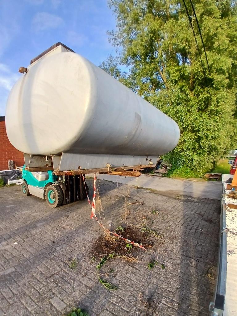 Industriële tankcontainer, Ophalen, Transport