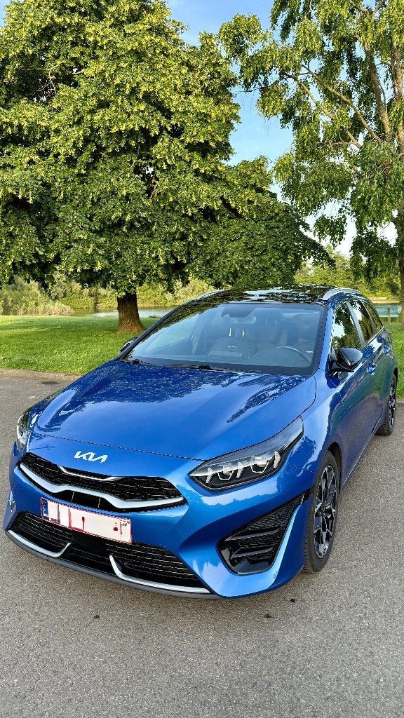 Kia Ceed SW GT-Line 1.5 T-GDI 160CV - Attache remorque, Achat, Carnet d'entretien, Noir, 5 portes