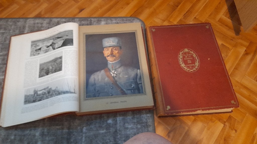 Livres anciens L'Album de la Guerre (1922), Antiquités & Art, Antiquités | Livres & Manuscrits, Enlèvement