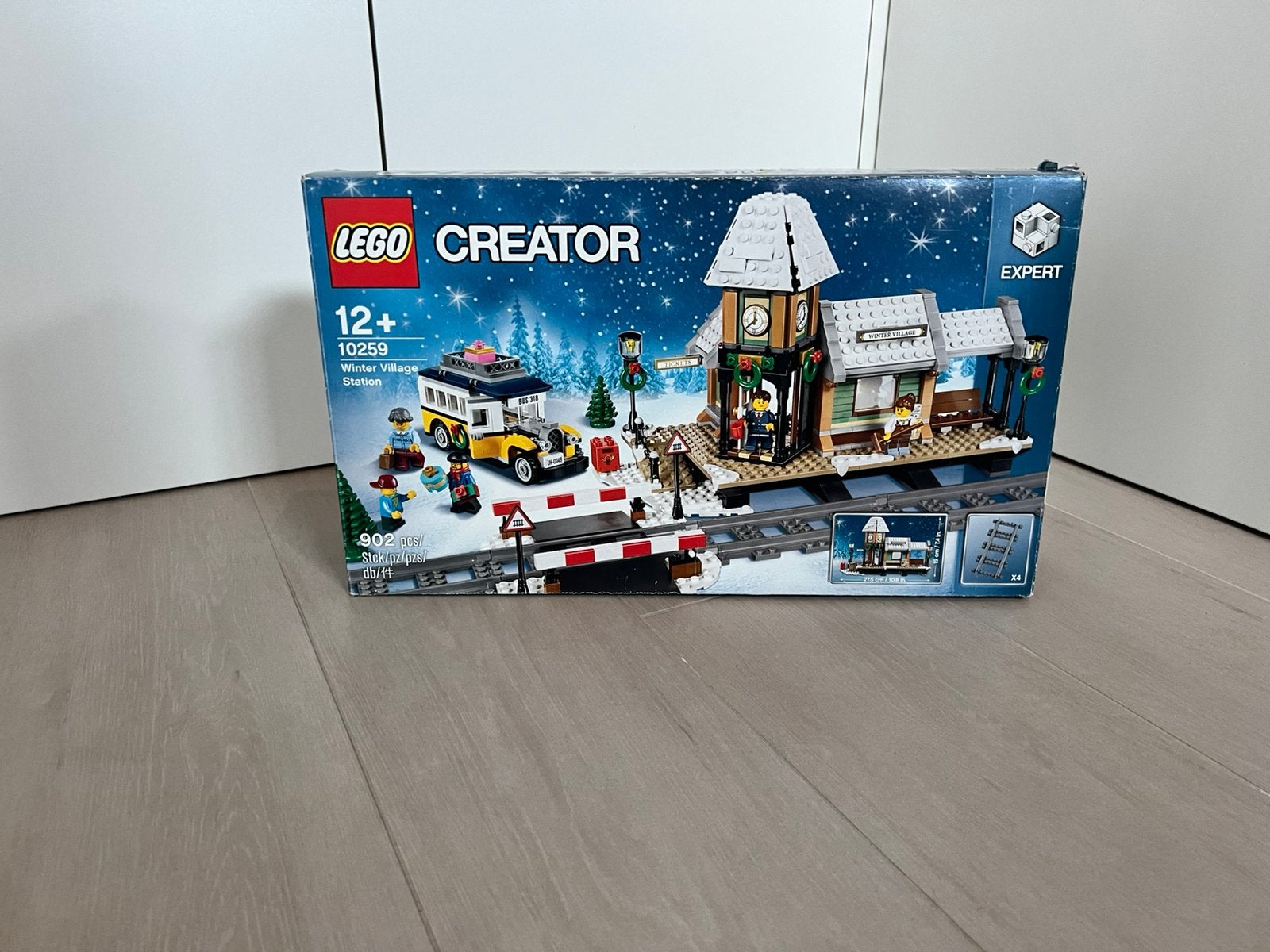 Lego creator 10259 winter village station, Kinderen en Baby's, Ophalen, Lego, Zo goed als nieuw, Compleet