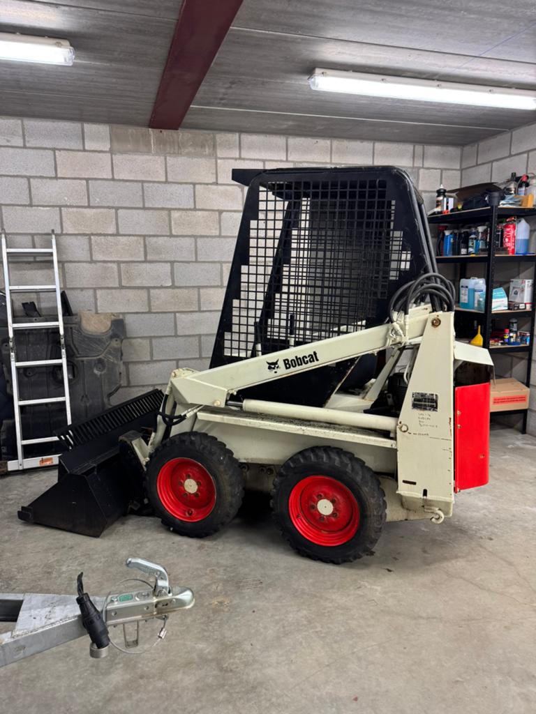 Bobcat 130, Articles professionnels, Agriculture | Outils, Enlèvement, Élevage, Labour