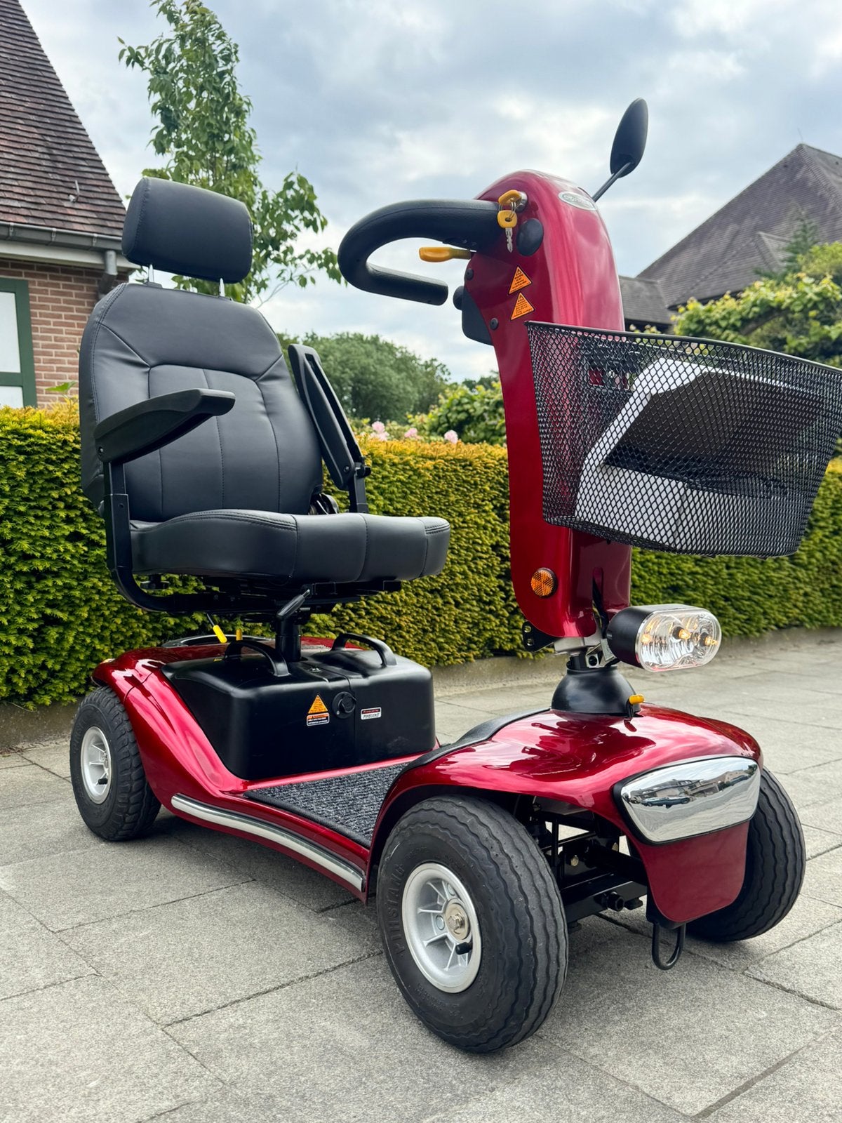 Scootmobiel Shoprider GK10 de luxe bordeaux démontable, Enlèvement ou Envoi, Pliant, Comme neuf, Fauteuil roulant électrique