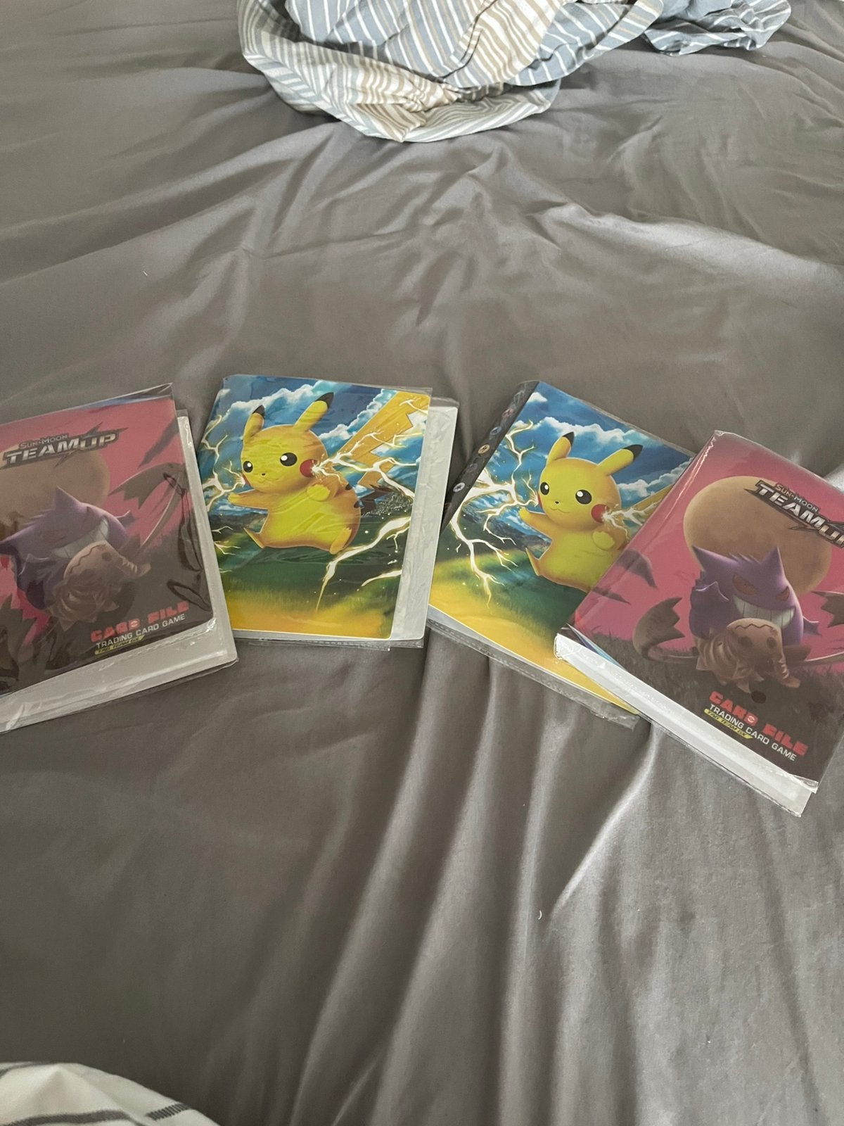 Pokemon albums, Hobby en Vrije tijd, Verzamelkaartspellen | Pokémon, Ophalen, Nieuw