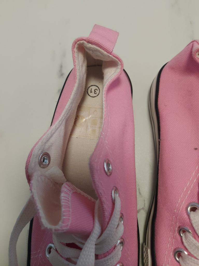 Splinternieuwe schoenen maat 31, Kinderen en Baby's, Kinderkleding | Schoenen en Sokken, Ophalen, Schoenen