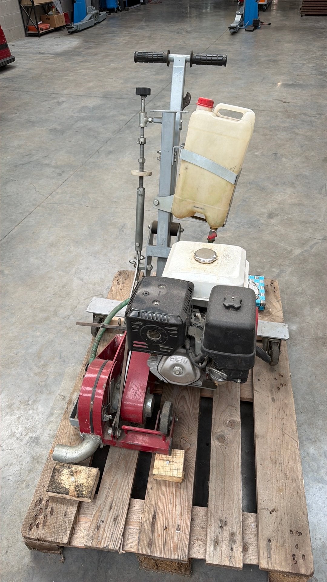 Professionele vloerzaag / betonzaag DiaKat RK-10  – 9,6 kW, Doe-het-zelf en Bouw, Ophalen, Zo goed als nieuw, Benzinemotor