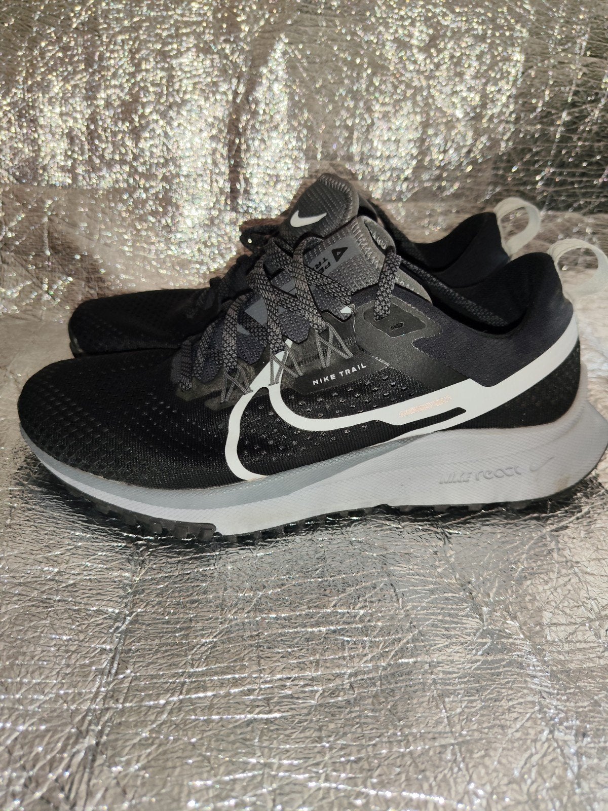 Nike React Pegasus Trail 42, Sport en Fitness, Ophalen, Zo goed als nieuw, Hardlopen, Hardloopschoenen