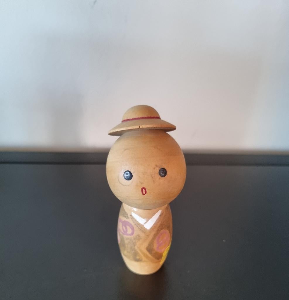 Joli kokeshi, Envoi