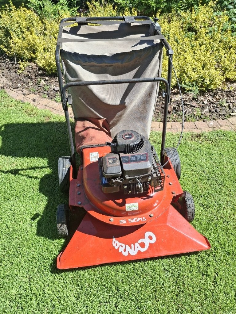 bladzuiger, Tuin en Terras, Ophalen, Benzine, Gebruikt, Met opvangzak