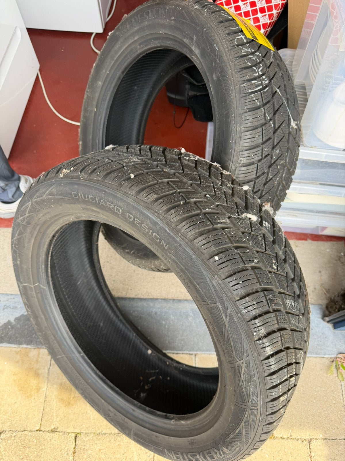 225/50 R18 99V M+S 2 gloednieuwe winterbanden, Auto-onderdelen, Ophalen, 18 inch, Nieuw, Winterbanden