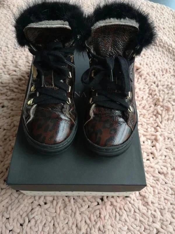 Monnalisa sneakers, Kinderen en Baby's, Meisje, Schoenen, Ophalen of Verzenden, Zo goed als nieuw