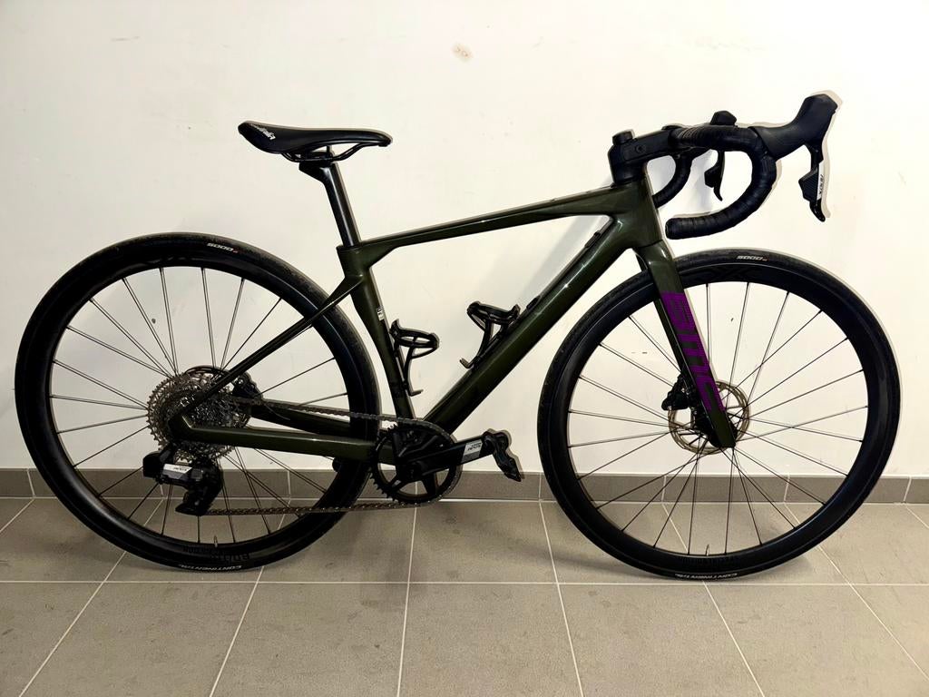 Engin routier BMC, Enlèvement, Comme neuf, Carbone