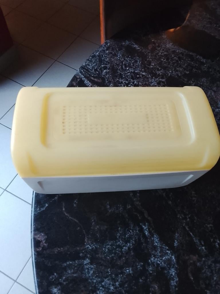 Brooddoos Tupperware, Huis en Inrichting, Ophalen