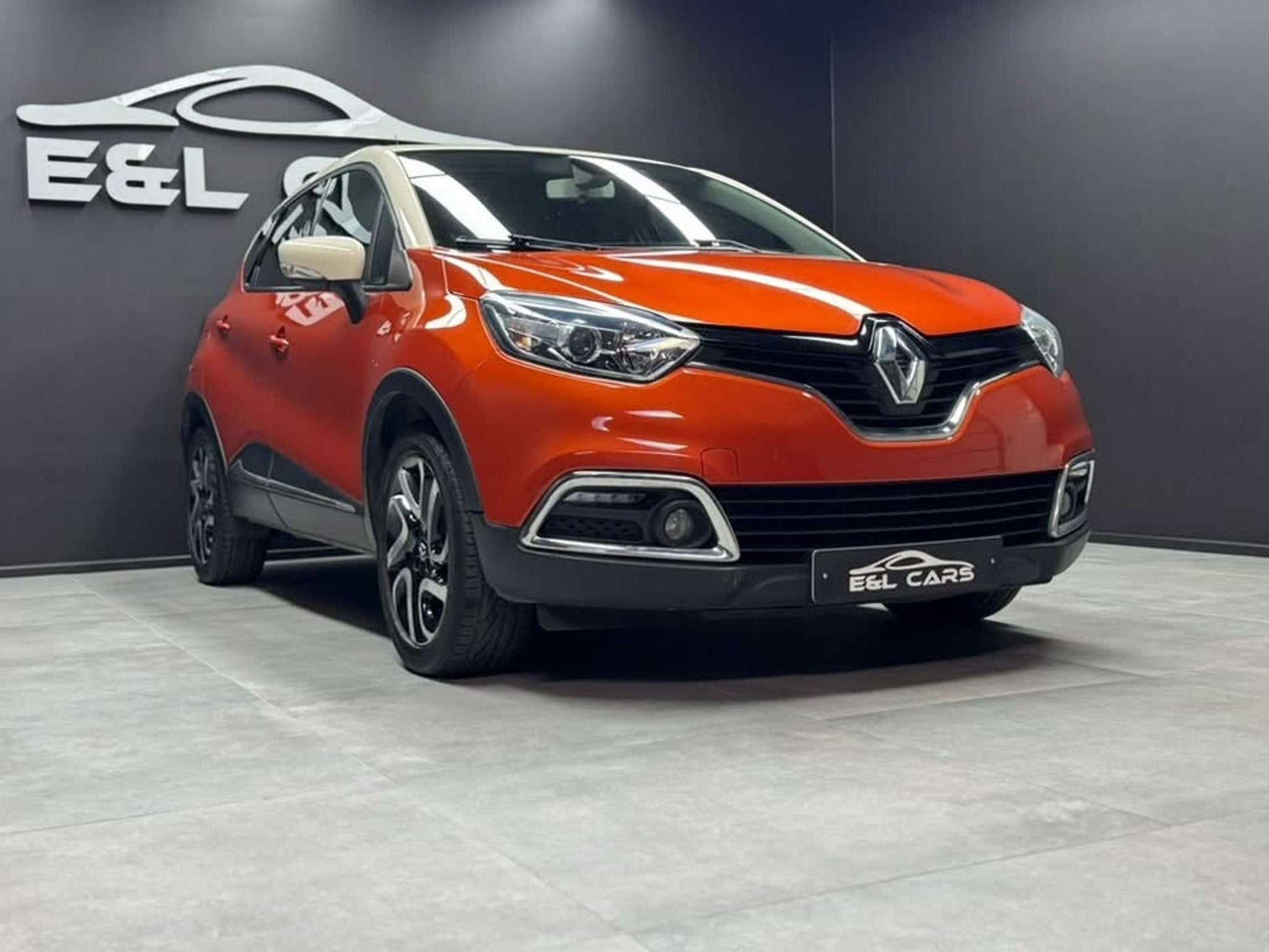 Renault Captur Captur 1.5 dCi EDC *12 mois de garantie*, Auto's, Automaat, Stof, Gebruikt, Bluetooth