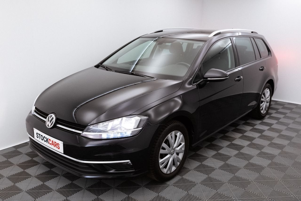 Volkswagen Golf Comfortline (année de construction 2018), Autos, Volkswagen, Achat, Euro 6, Noir, 5 portes