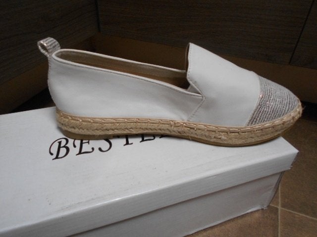 Nouvelles espadrilles blanches/Taille 36, Vêtements | Femmes, Chaussures, Neuf, Espadrilles, Enlèvement ou Envoi, Blanc
