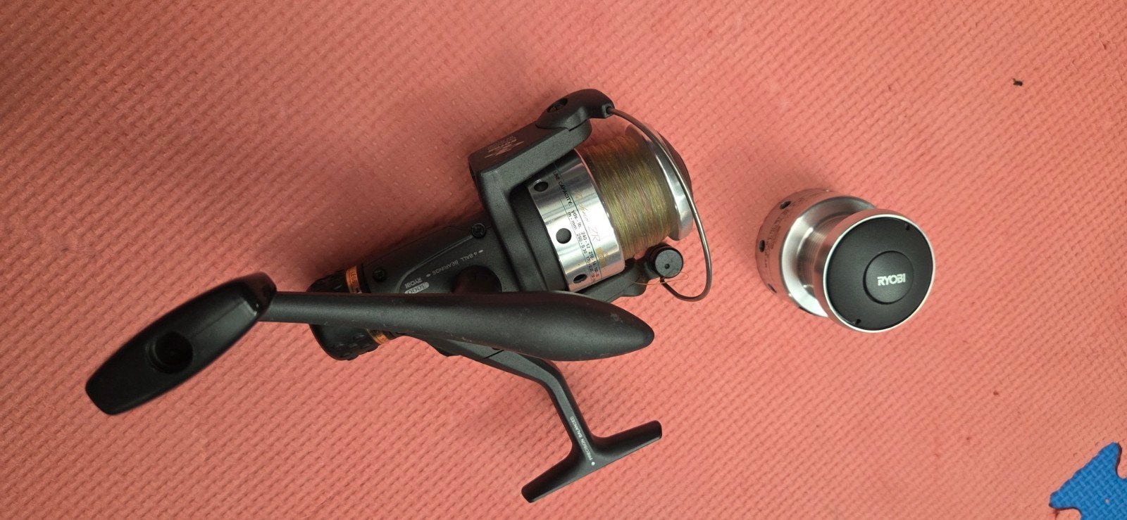 Ryobi ZR vismolen met reservespoel, Ophalen of Verzenden