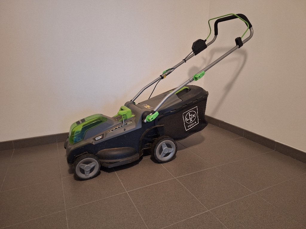 Grasmaaier, Tuin en Terras, Ophalen, Gebruikt, Accu-grasmaaier, Elektrische starter